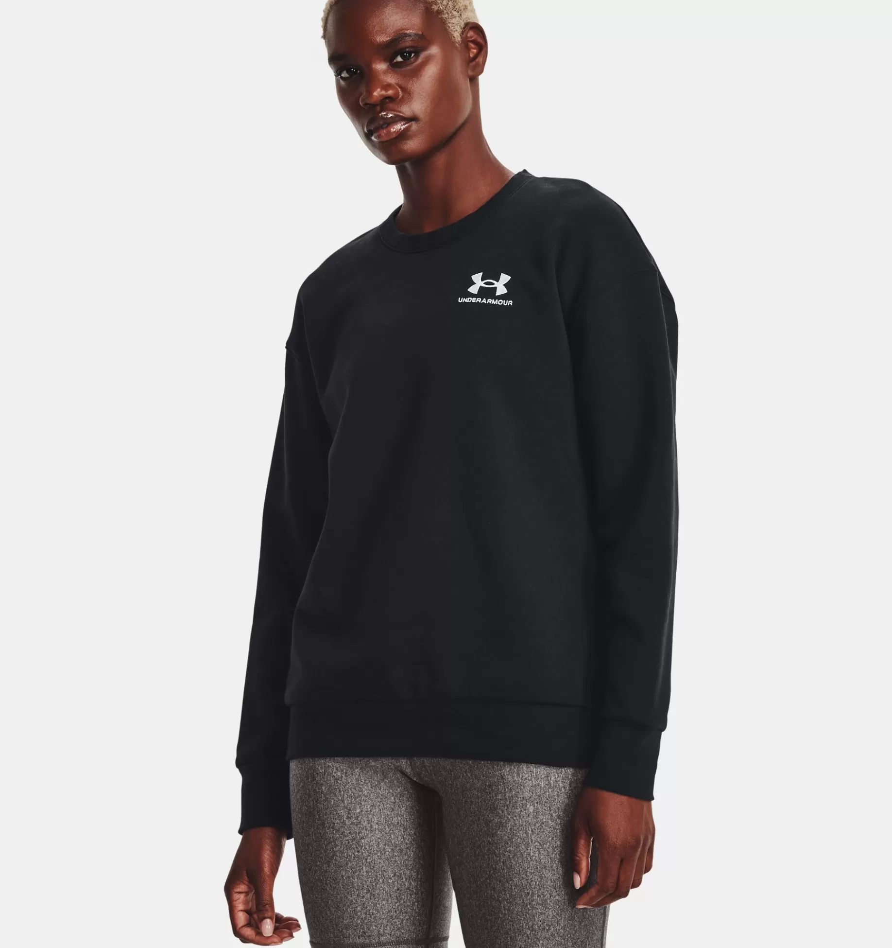 Fashion Under Armour Maglia Ua Essential Fleece Crew Da Donna Black / White - 001