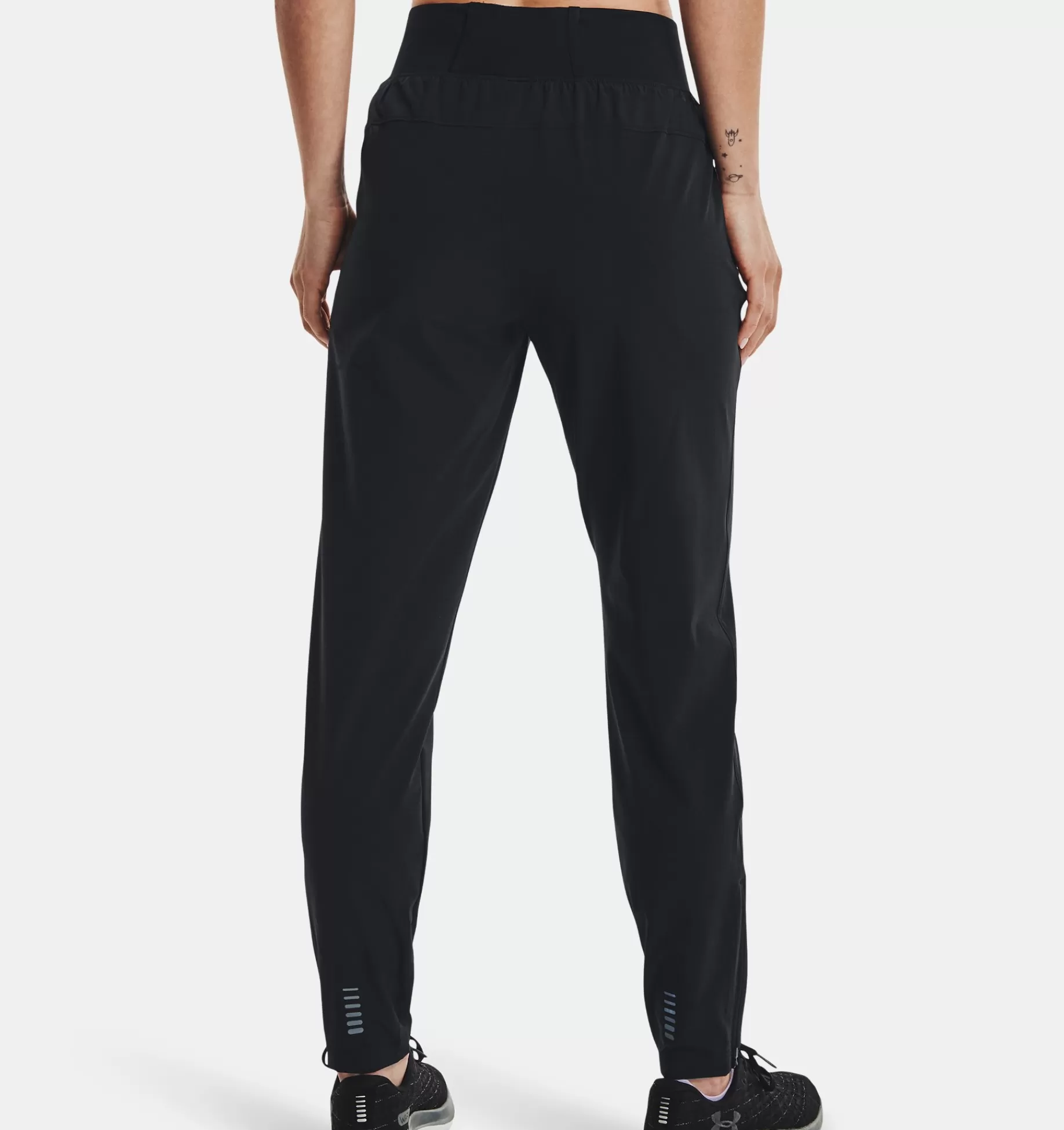 Store Under Armour Pantaloni Ua Outrun The Storm Da Donna Black / Reflective - 001