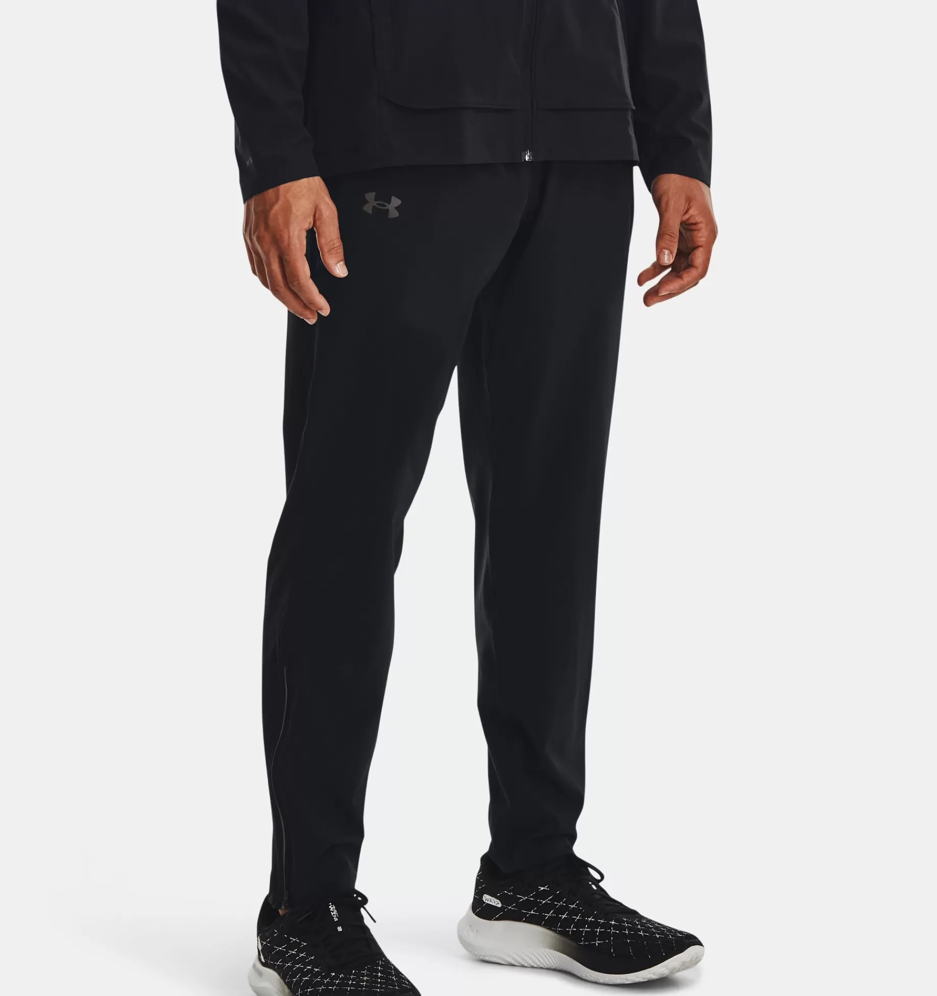 Shop Under Armour Pantaloni Ua Outrun The Storm Da Uomo Black / Reflective - 001