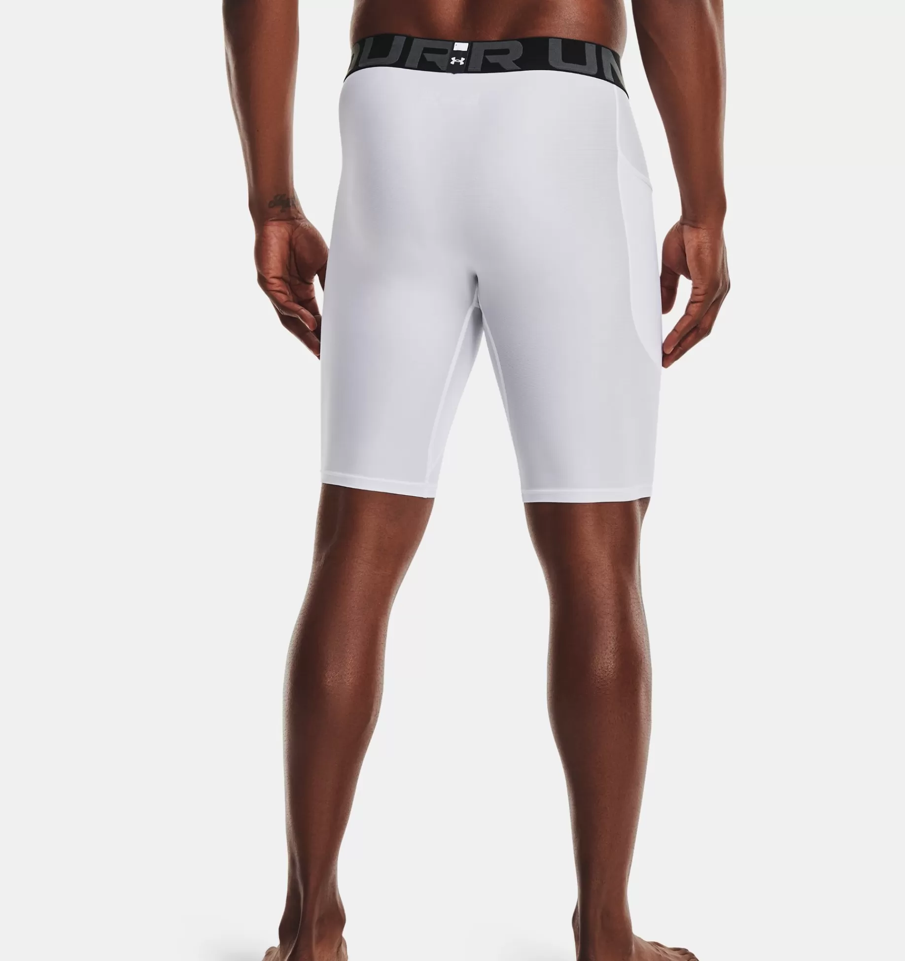 Shop Under Armour Shorts Heatgear® Pocket Long Da Uomo White / Black - 100