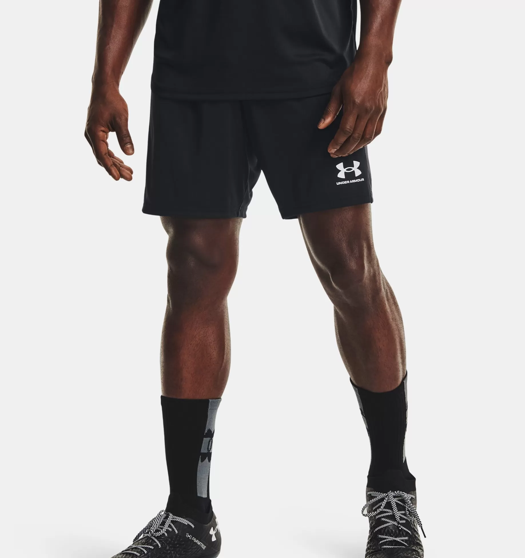 New Under Armour Shorts Ua Challenger Knit Da Uomo Black / White - 001