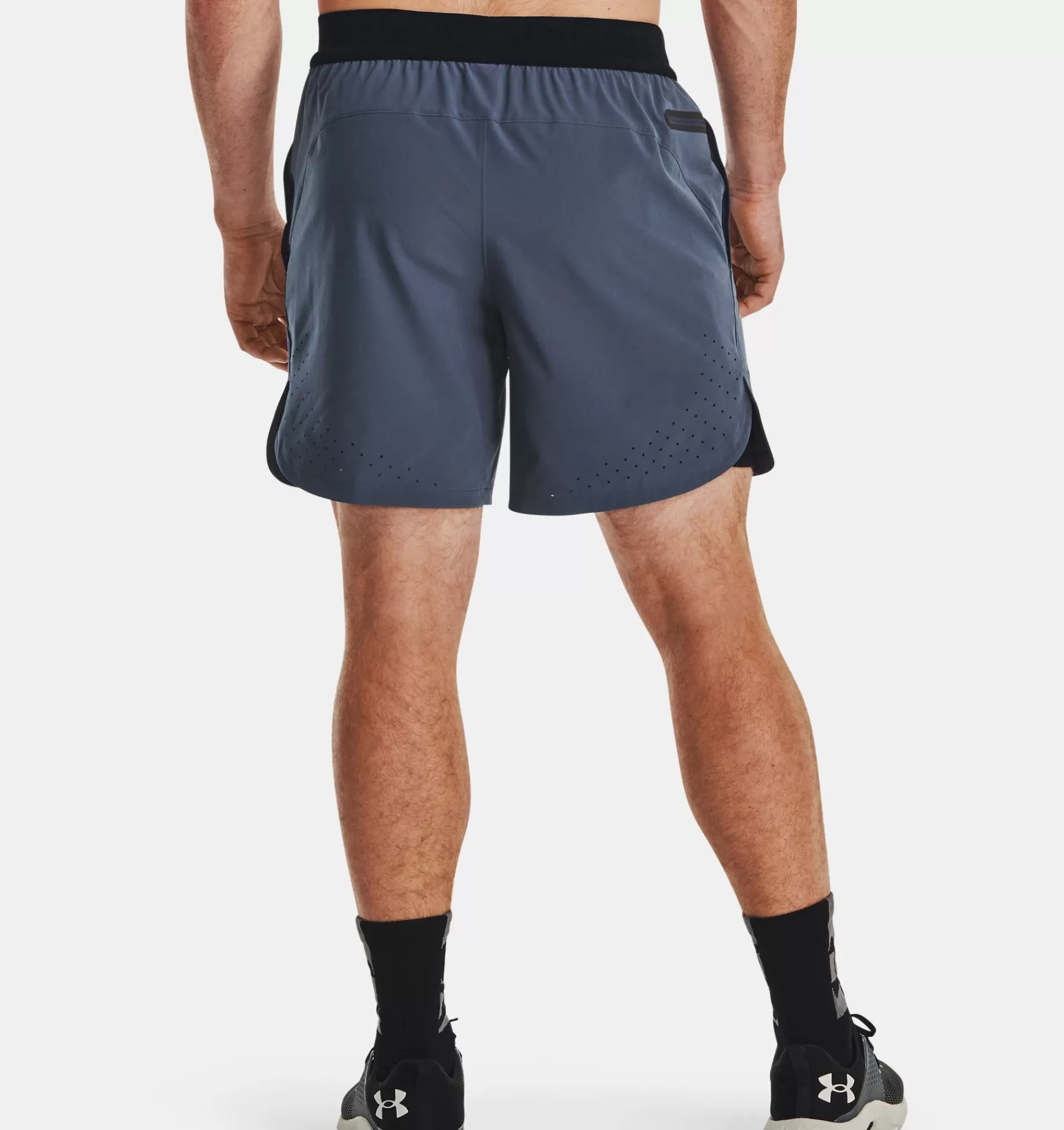 Discount Under Armour Shorts Ua Peak Woven Da Uomo Downpour Gray / Black - 044