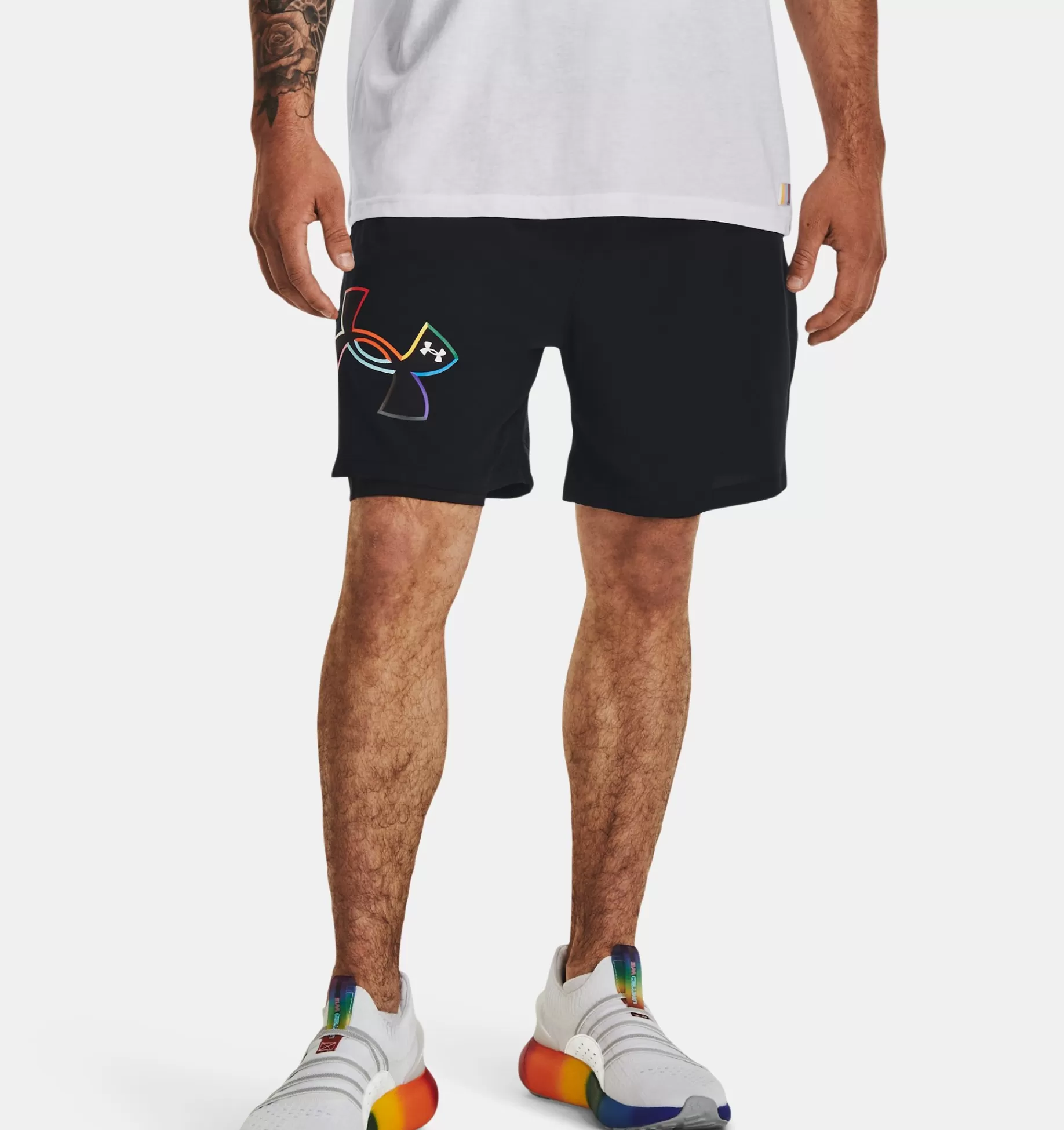 Cheap Under Armour Shorts Ua Vanish Woven 2-In-1 Pride Da Uomo Black / White - 001